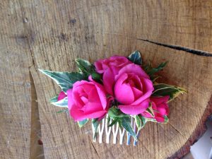Miniature pink rose and ivy hair slide